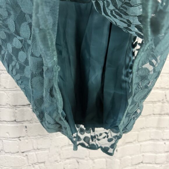 Garnet Hill Bohème Easy Lace Dress in Teal Green Bishop Sleeve 8 - Picture 12 of 15